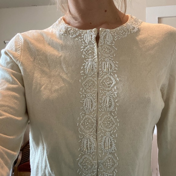 Fun beaded sweater - Picture 6 of 9